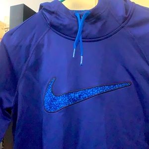 Warm Nike Hoodie Size M therma - fit great condition